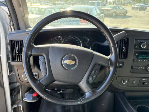 2021 Chevrolet Express 2500