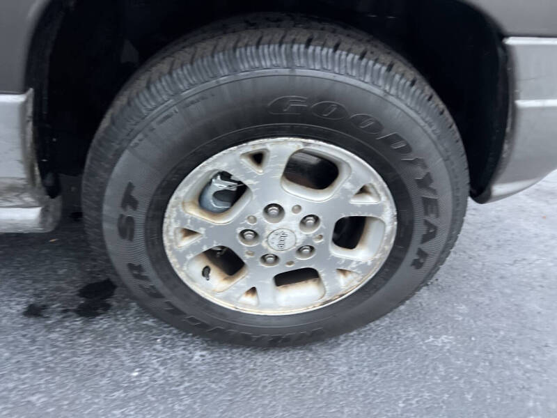 2000 Jeep Grand Cherokee Laredo