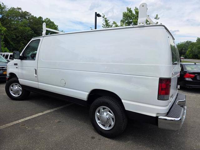 2012 Ford E-Series E-150