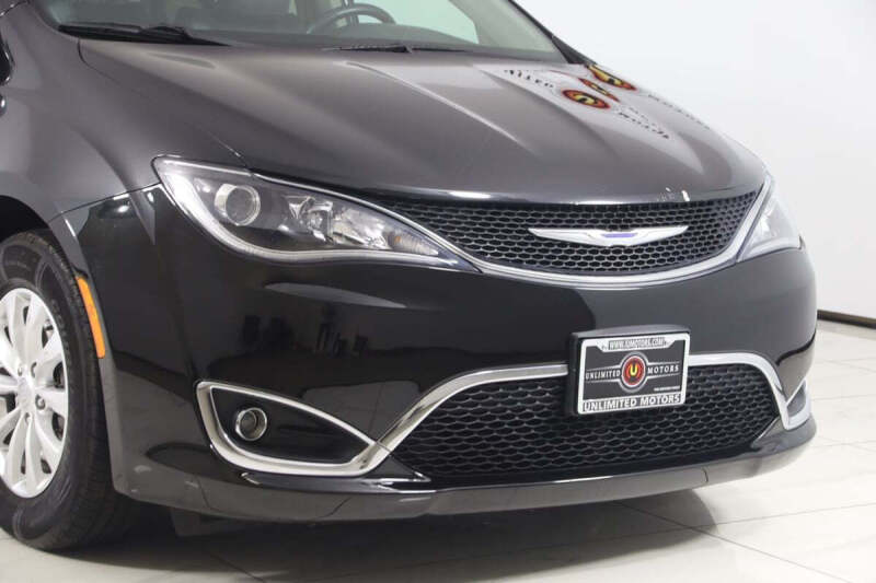 2018 Chrysler Pacifica Touring L