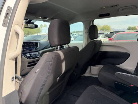 2021 Chrysler Pacifica Touring