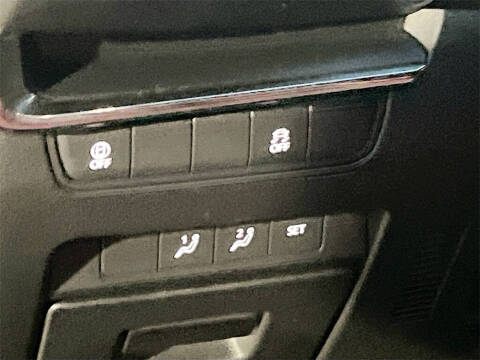 2023 Mazda Mazda3 Hatchback 2.5 S Carbon Edition