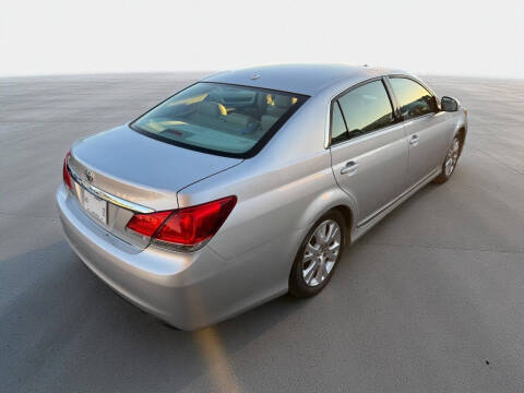 2011 Toyota Avalon