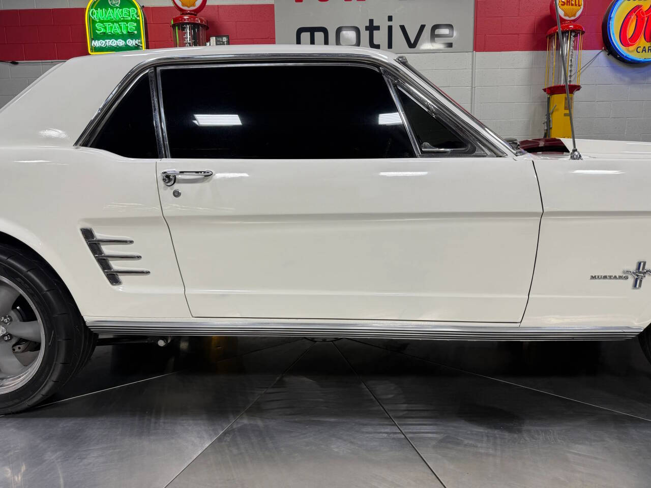1966 Ford Mustang 58