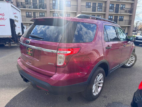 2015 Ford Explorer