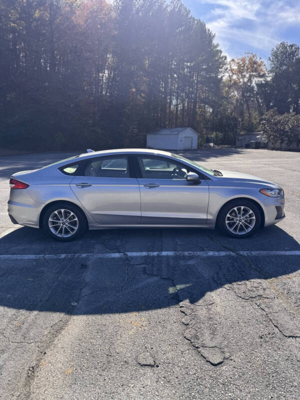 2020 Ford Fusion SE