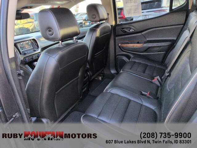 2017 GMC Acadia Denali