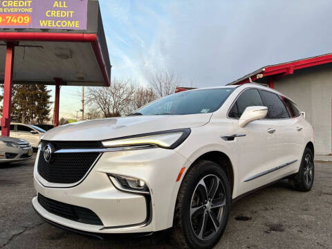 2022 Buick Enclave Essence