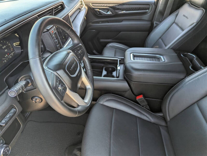 2024 GMC Yukon XL Denali