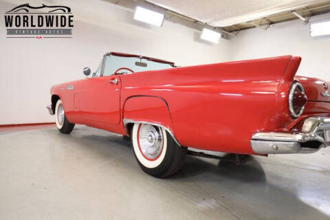 1957 Ford Thunderbird