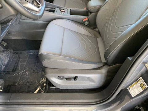 2025 Volkswagen Tiguan SE 4Motion