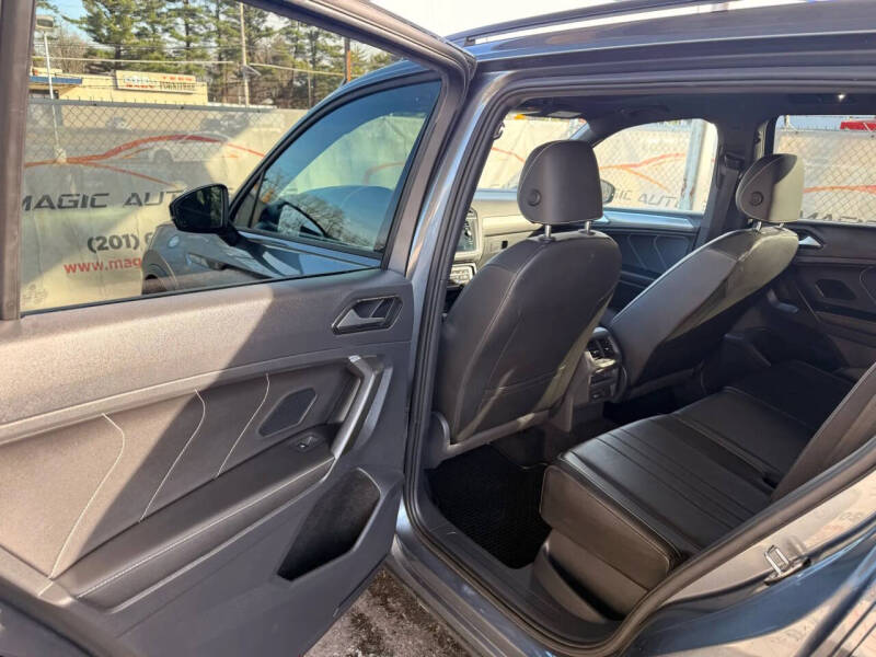 2022 Volkswagen Tiguan SE R-Line Black 4Motion