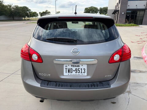 2012 Nissan Rogue S