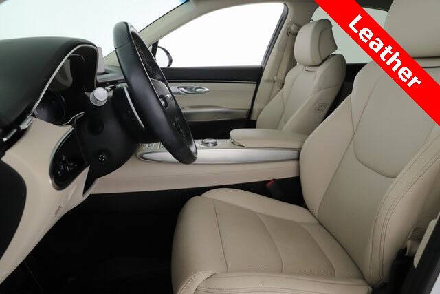 2022 Genesis GV70 2.5T Standard