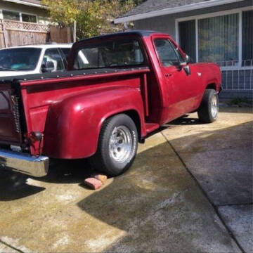 1976 Dodge D100 Pickup