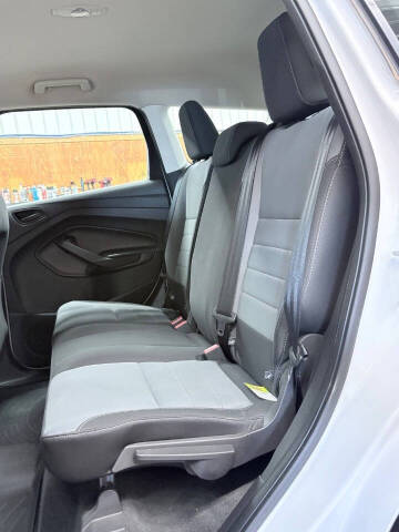 2017 Ford Escape S