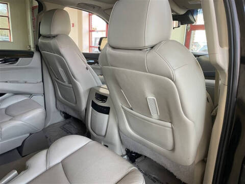 2020 Cadillac Escalade Luxury