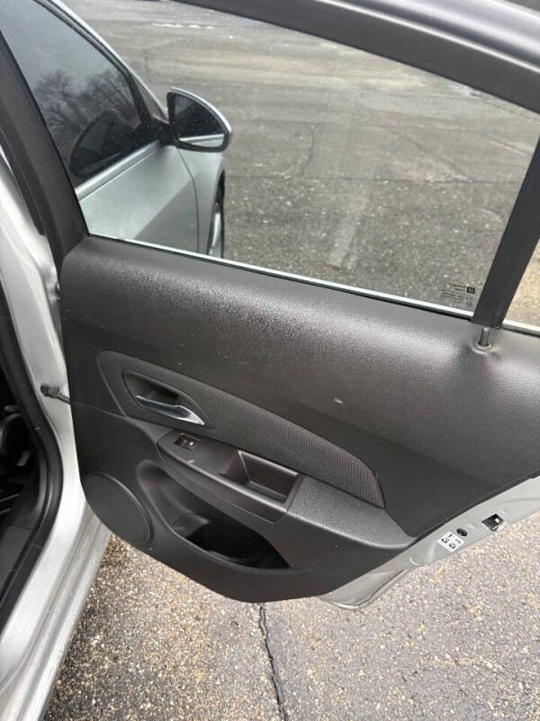 2016 Chevrolet Cruze Limited 2LT Auto