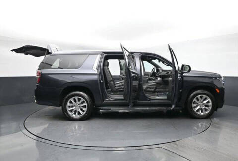 2023 Chevrolet Suburban Premier