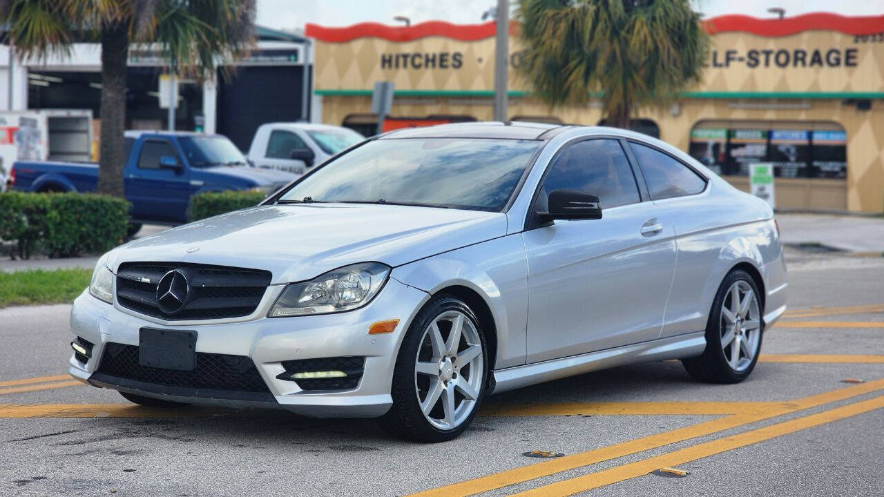 2013 MERCEDES-BENZ C-Class Coupe - $7,900