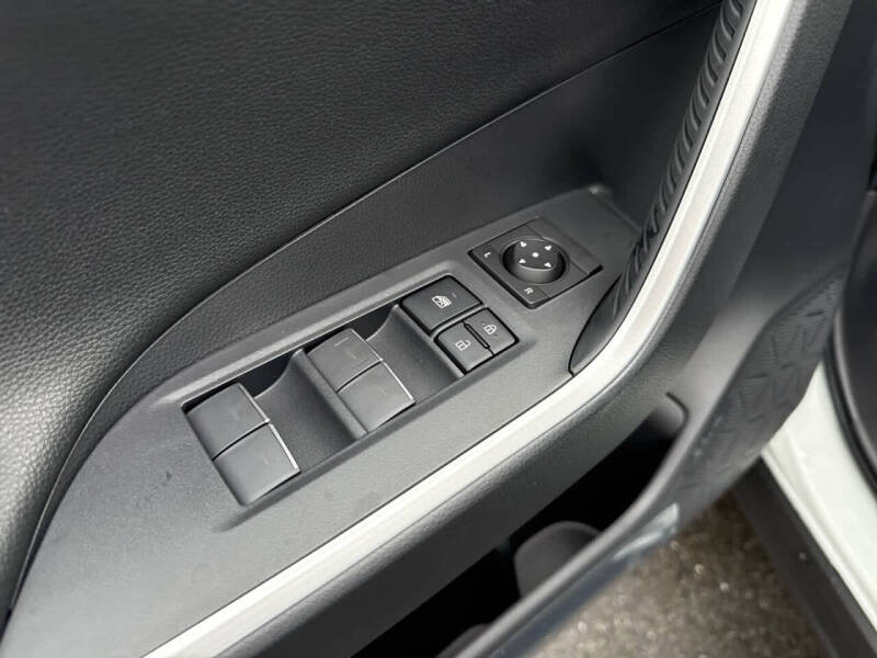 2025 Toyota RAV4 Plug-in Hybrid XSE