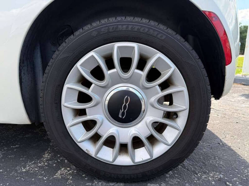 2015 FIAT 500 Lounge