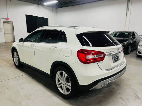 2016 Mercedes-Benz GLA GLA 250 4MATIC