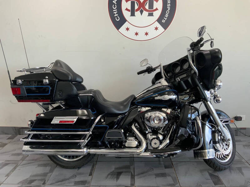 2012 Harley-Davidson FLHTCU ULTRA CLASSIC for sale at CHICAGO CYCLES & MOTORSPORTS INC. in Batavia IL