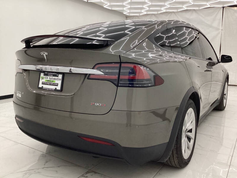 2016 Tesla Model X P90D
