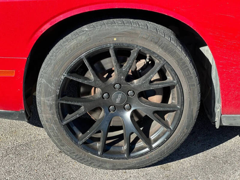 2015 Dodge Challenger SXT Plus