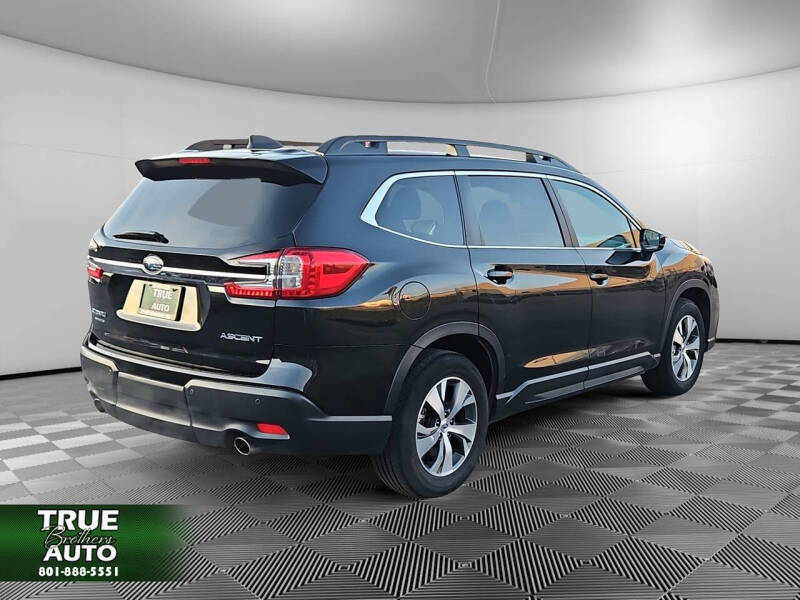 2025 Subaru Ascent Premium 8-Passenger