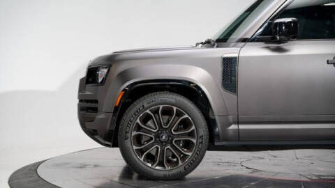 2025 Land Rover Defender