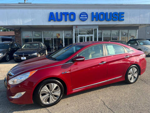 2013 Hyundai Sonata Hybrid for sale at Auto House Motors - Downers Grove in Downers Grove IL