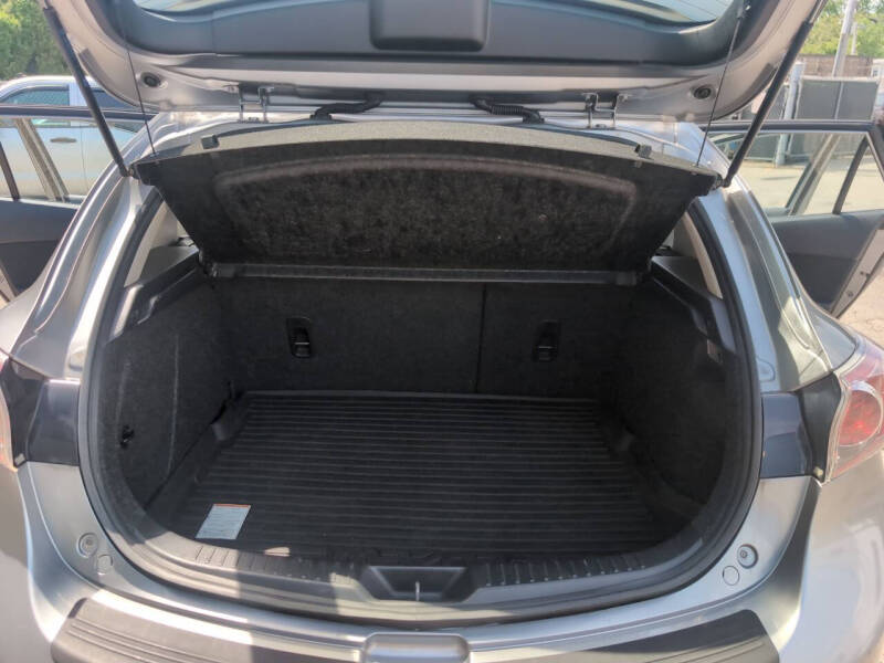 2012 Mazda MAZDA3 i Touring