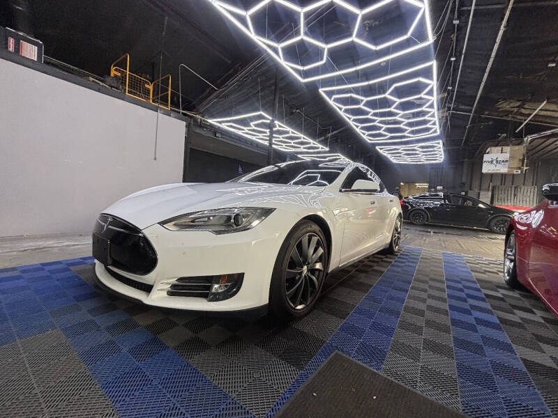 2012 Tesla Model S Performance