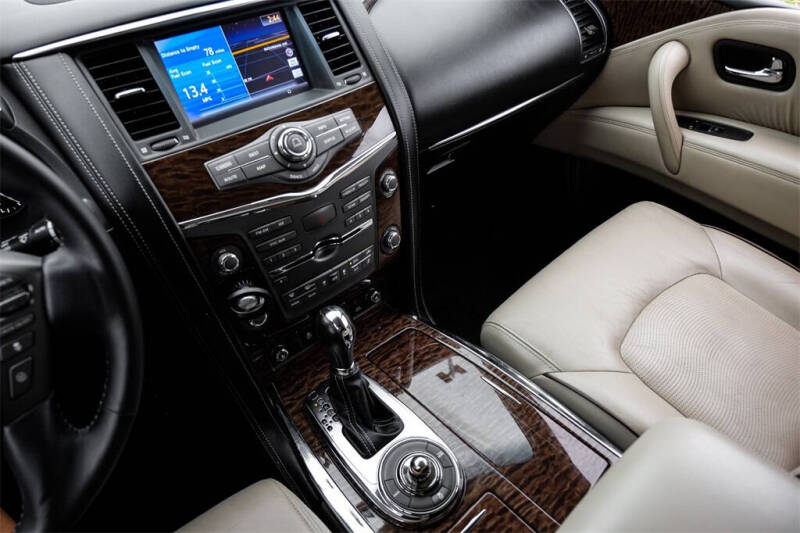 2017 Nissan Armada Platinum