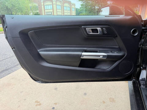 2019 Ford Mustang