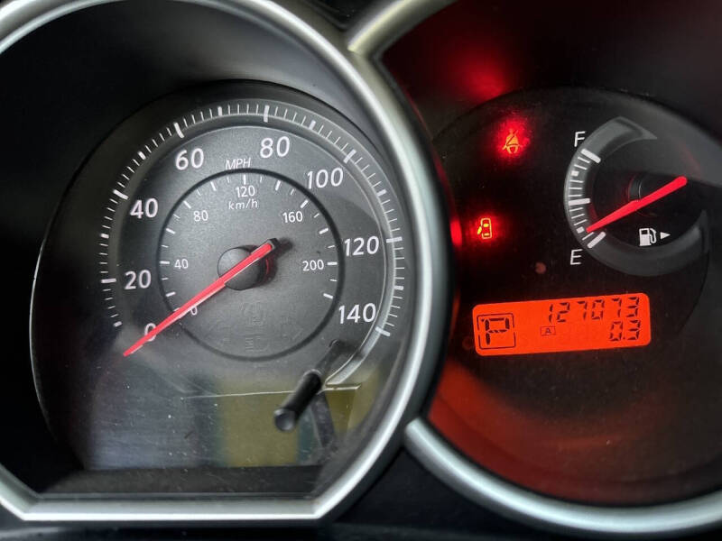 2011 Nissan Versa 1.8 S