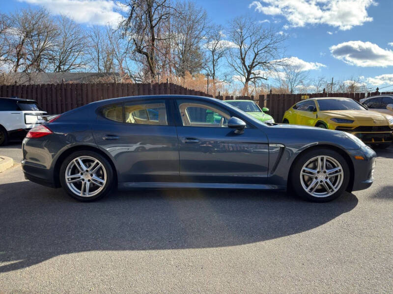 2011 Porsche Panamera