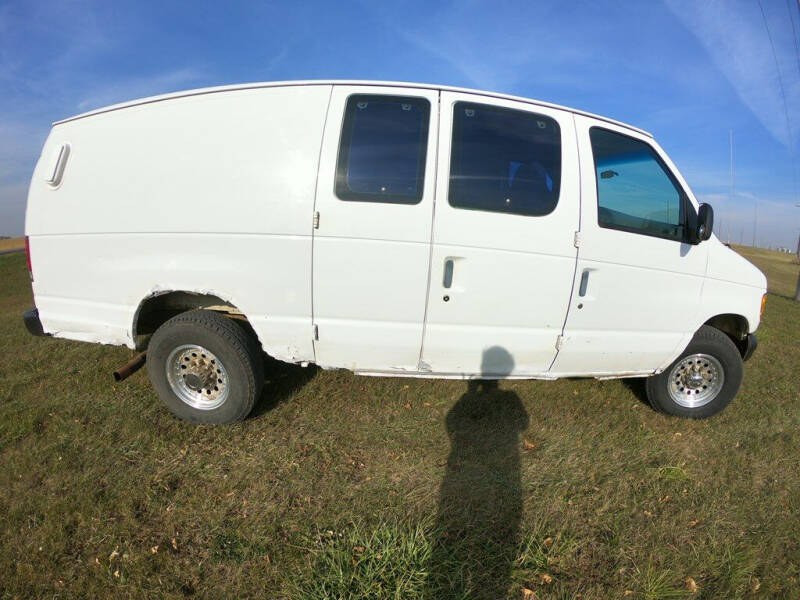 1999 Ford E-350 for sale at Alpha Autos in Toronto SD