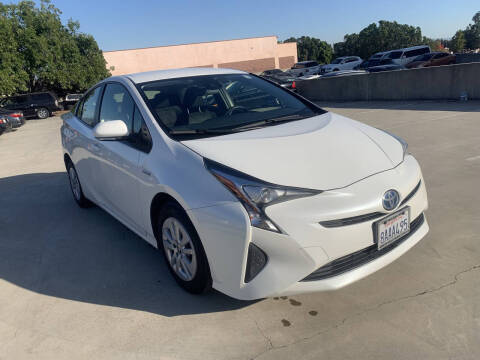 2017 Toyota Prius One