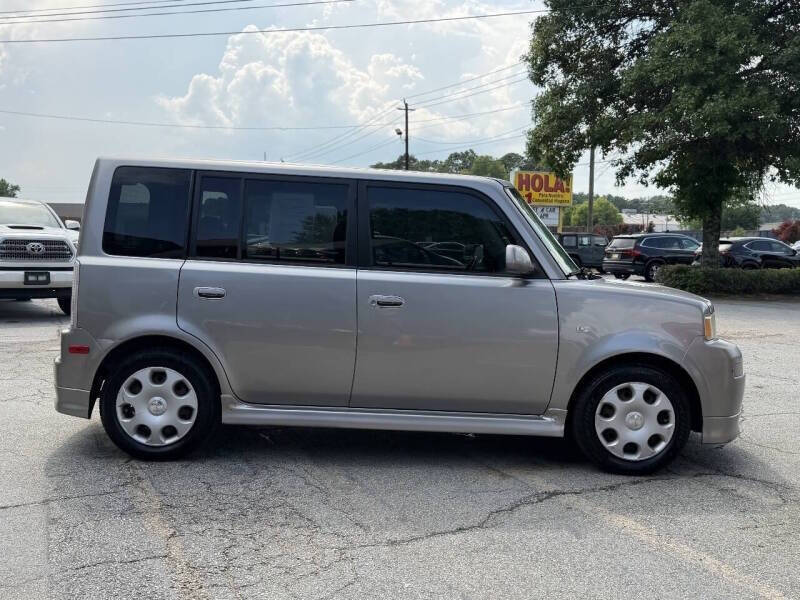 2005 Scion xB