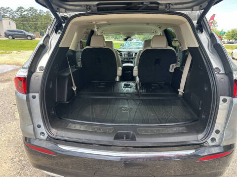 2023 Buick Enclave Essence