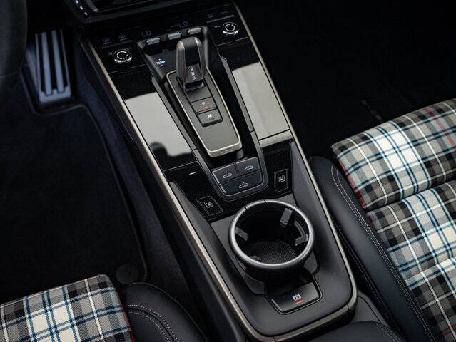 2025 Porsche 911 Turbo