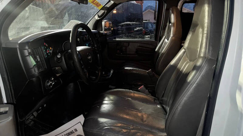 2009 GMC Savana 3500