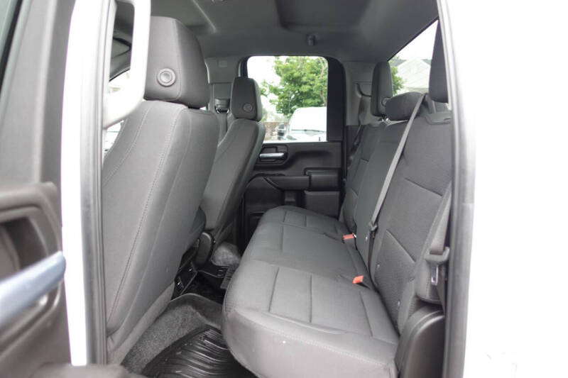 2024 GMC Sierra 2500HD Pro