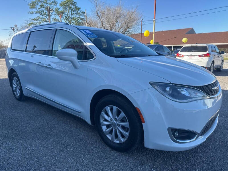 2018 Chrysler Pacifica Touring L