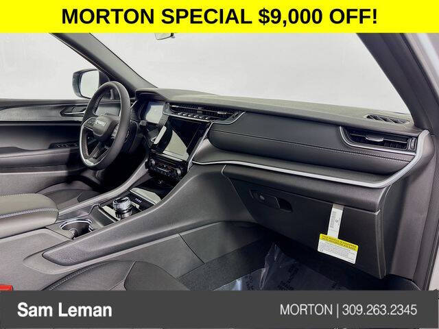 2025 Jeep Grand Cherokee Laredo X