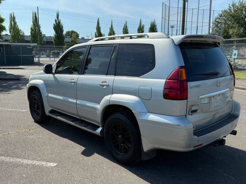 2004 Lexus GX 470
