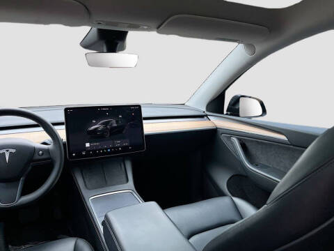 2024 Tesla Model Y Long Range